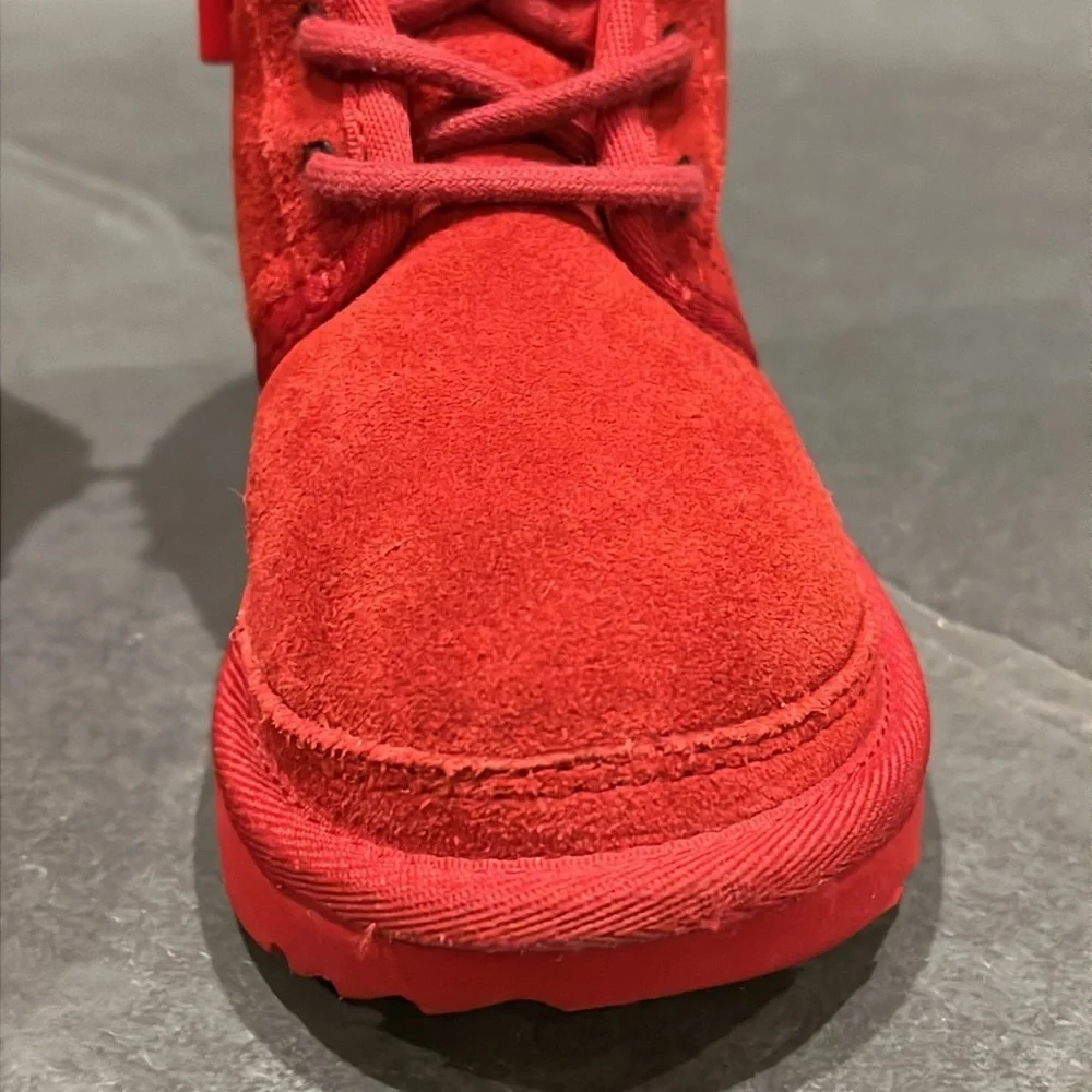 UGG Kids Neumel II Red Suede Lace Up Ankle Boots Size 9 Toddler